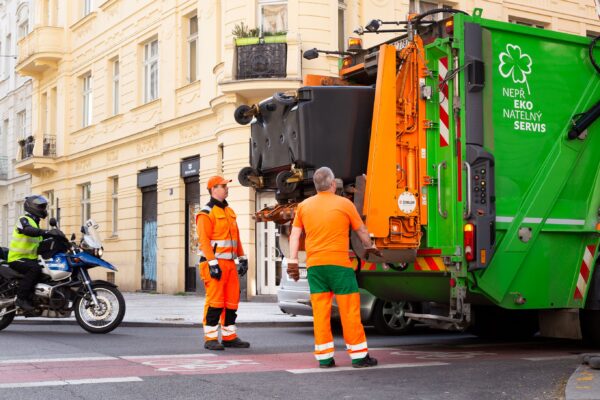 Pražské služby a rekordní třídění odpadu v roce 2025