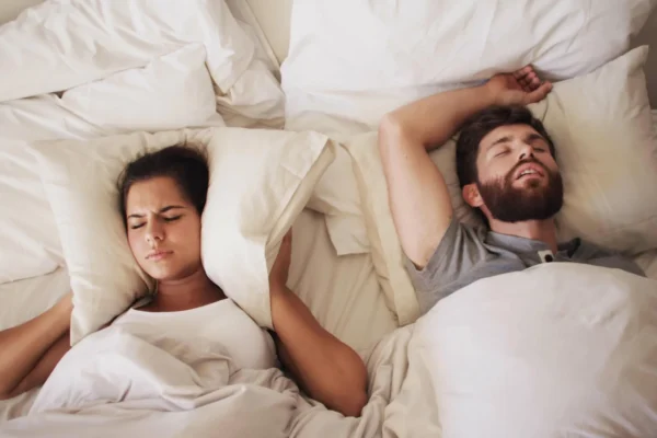 Nespavost a spánková apnoe společně výrazně zvyšují riziko srdečních onemocnění