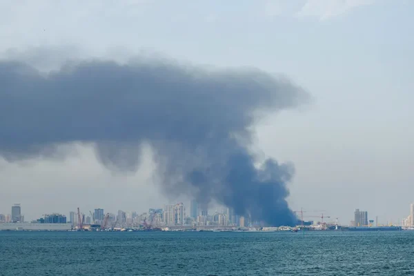 Světoví lídři rozděleni ohledně vojenské akce: USA a Izrael útočí na Írán v koordinované operaci