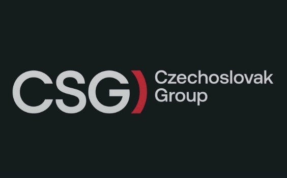CSG potvrzuje silnou poptávku a stabilní vliv energií