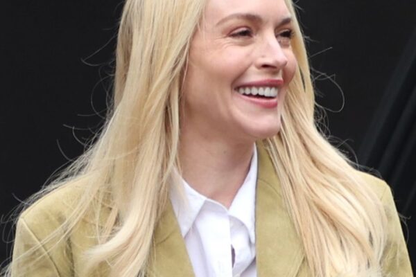 Lindsay Lohan přináší překvapení do jarního trendu mokasínů