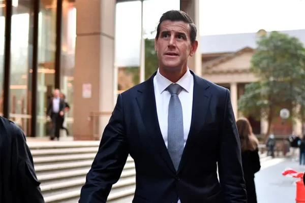 Nejvíce vyznamenaný žijící australský voják obviněn uprostřed ostré debaty o válečných zločinech