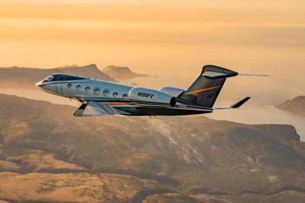 Flexjet uzavřel víceletou
