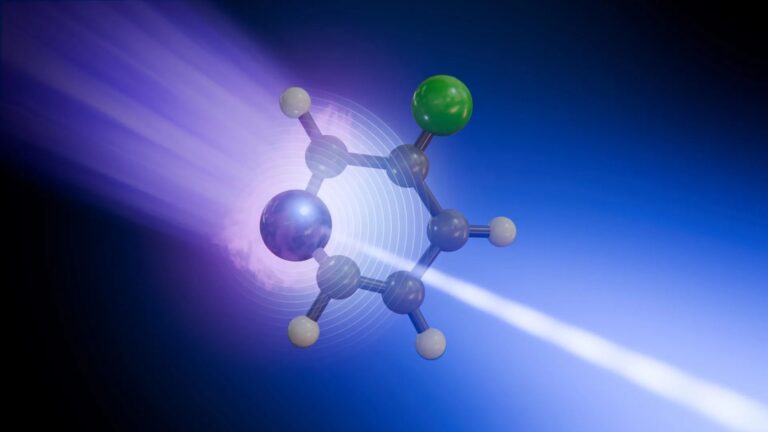 Ultrarychlé rentgenové záření zachycuje chemii rozvíjející se atom po atomu