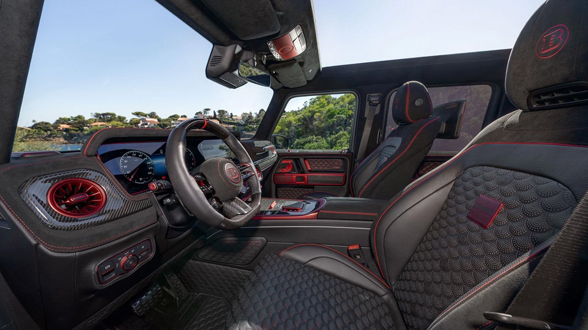 Interiér Brabus 900 Rocket Edition Cabrio
