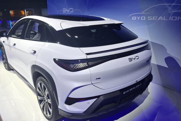 Čínská automobilová expanze
