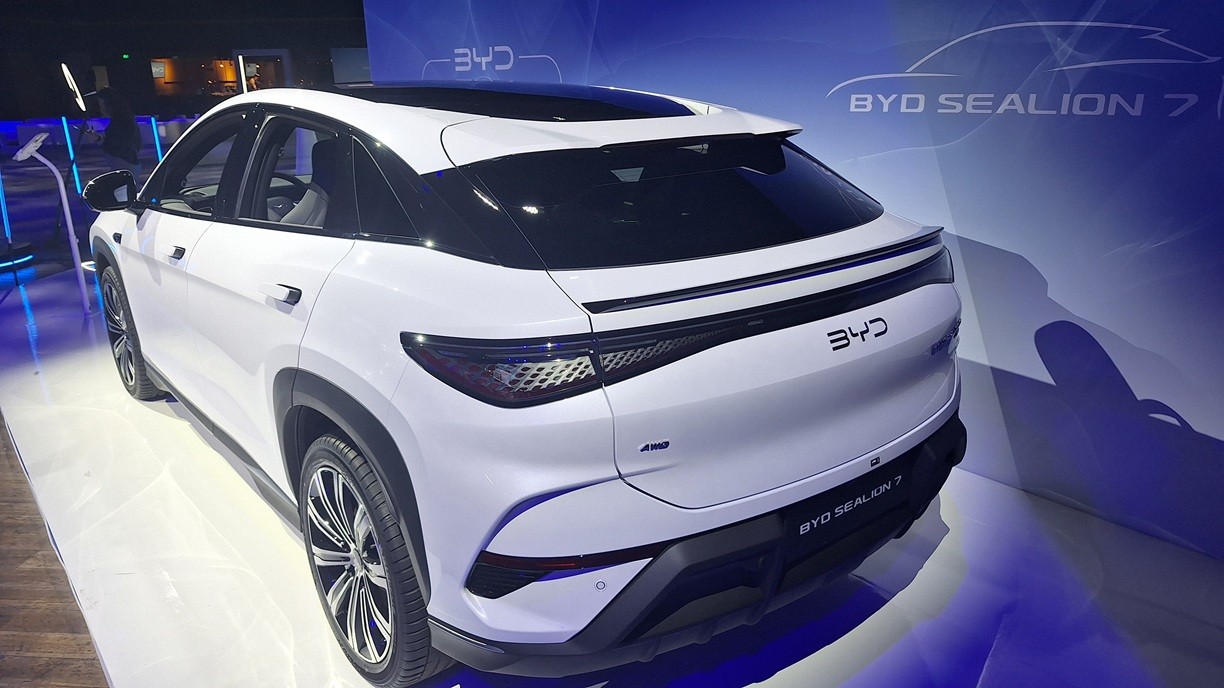 Čínská automobilová expanze