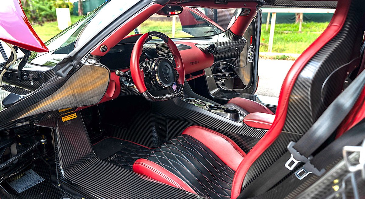 Interiér Koenigsegg Regera