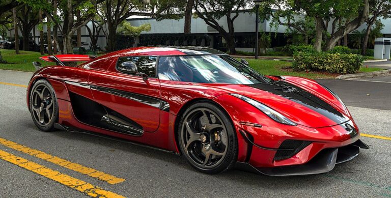 Koenigsegg Regera: Příběh