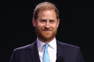Princ Harry v New Yorku: Proč Meghan zůstala doma?