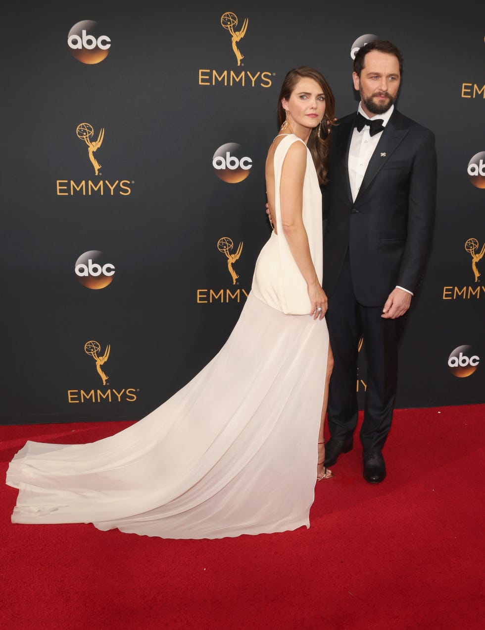 Keri Russell a Matthew Rhys na Emmy Awards 2016